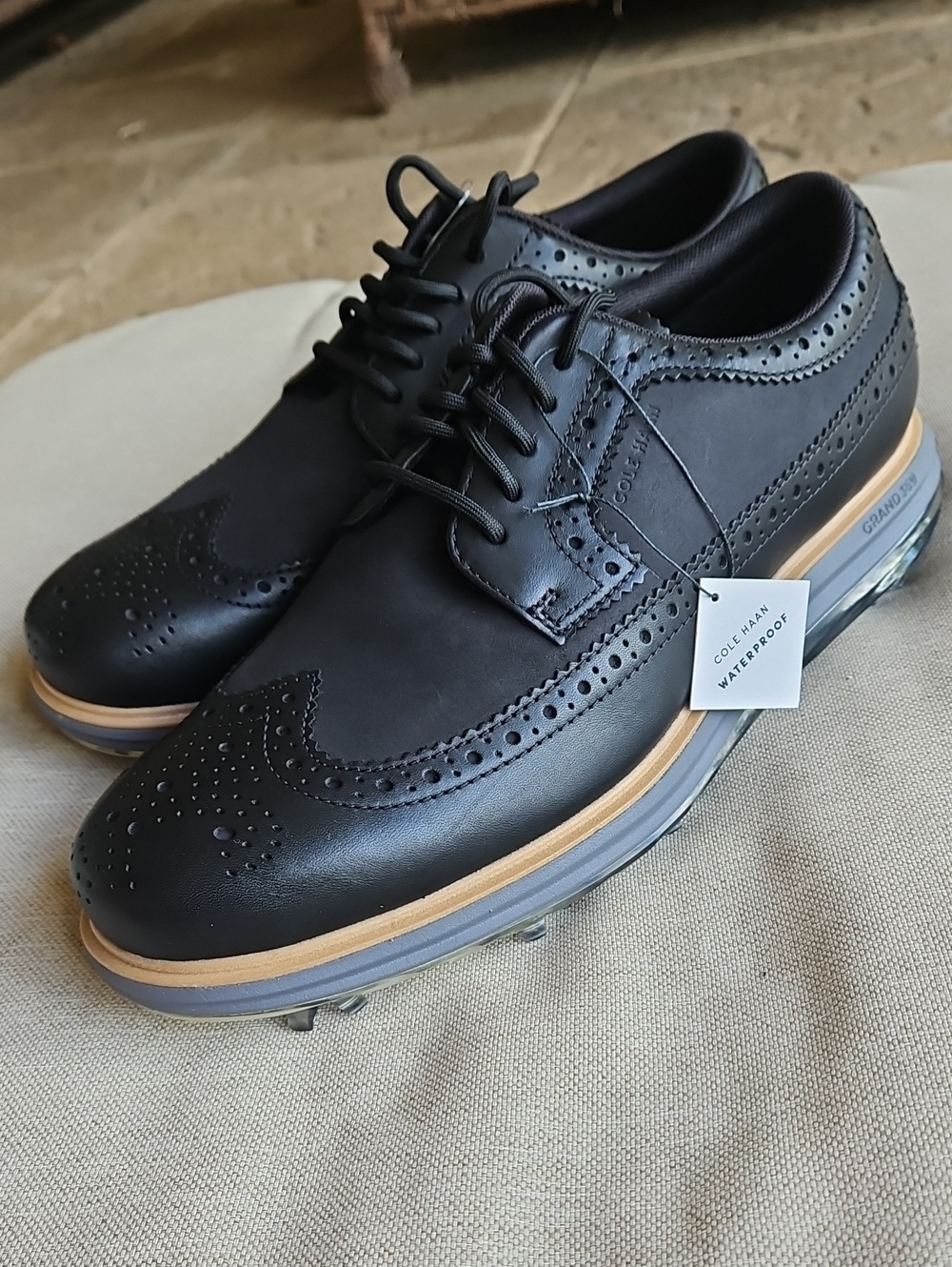 COLE HAAN Original Grand Tour Waterproof Golf Shoes Removable Spikes Men's 8